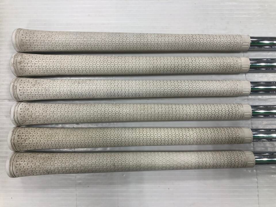 専用です エメラルドリーフネックレス サファイアリング 2点おまとめ