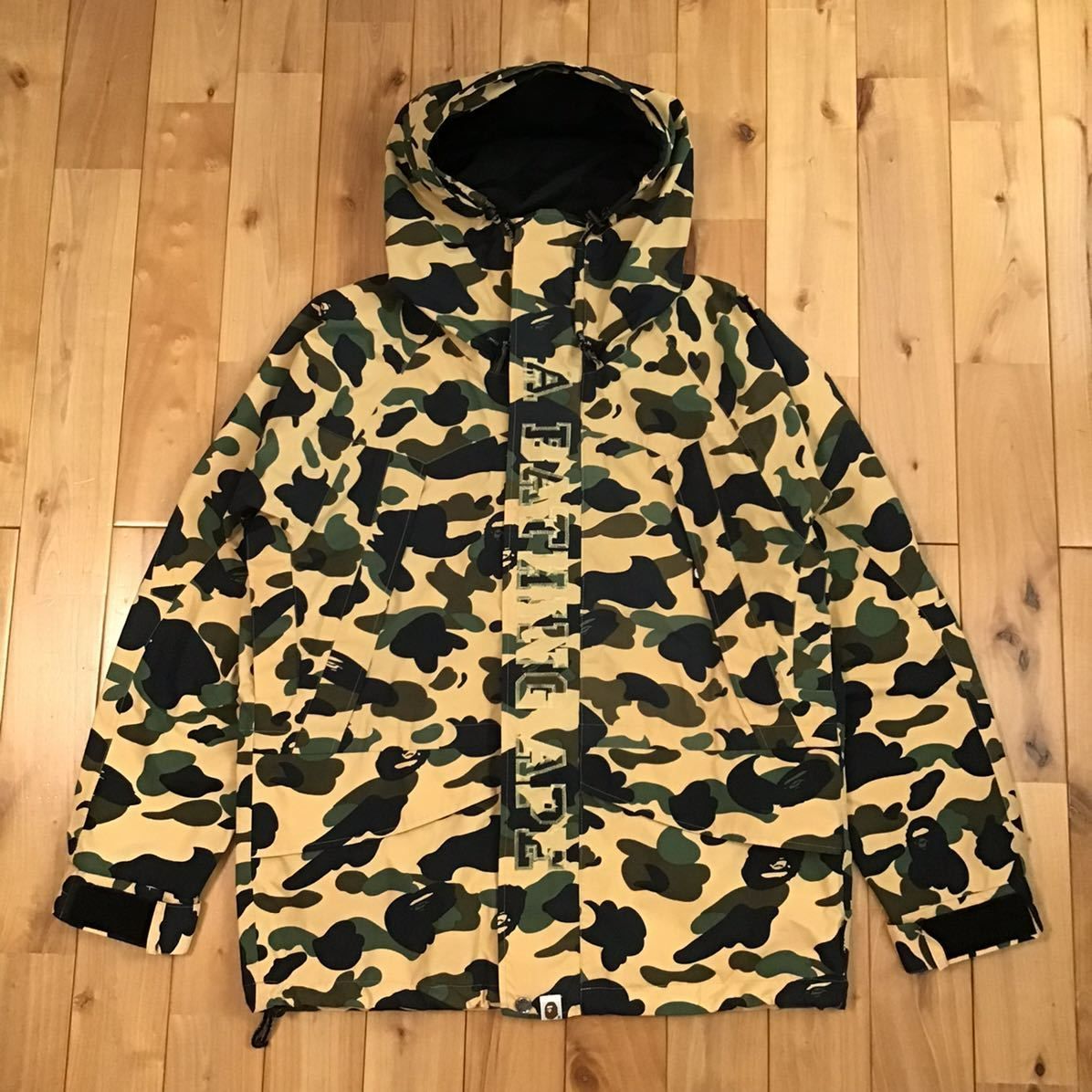 GORE TEX スノボジャケット Mサイズ a bathing ape BAPE snowboard