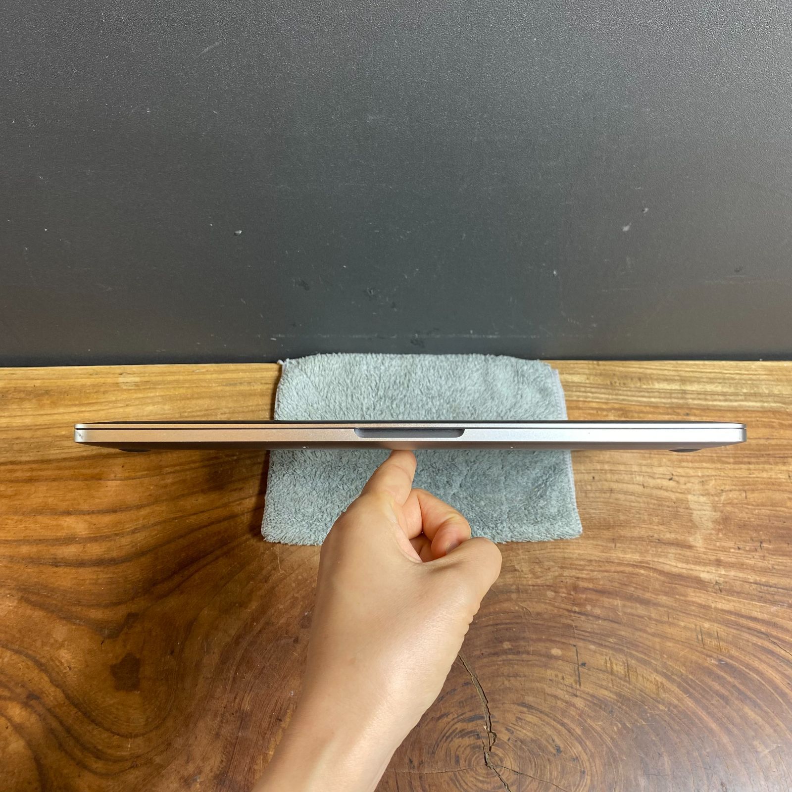 美品 MacBook Pro 13