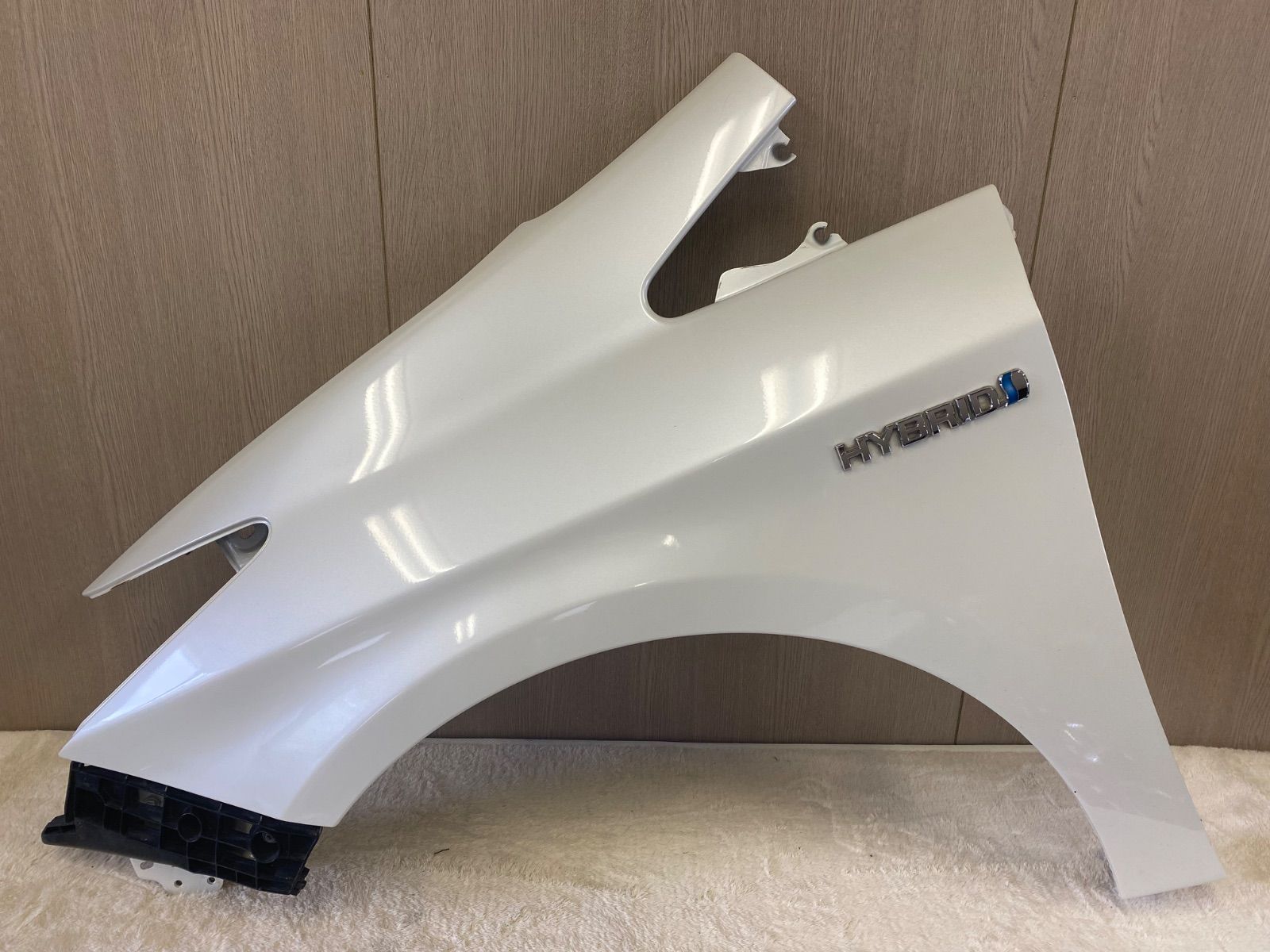 トヨタ プリウス30 純正 左 (助手席側) フェンダー レッド色 マサヒコ