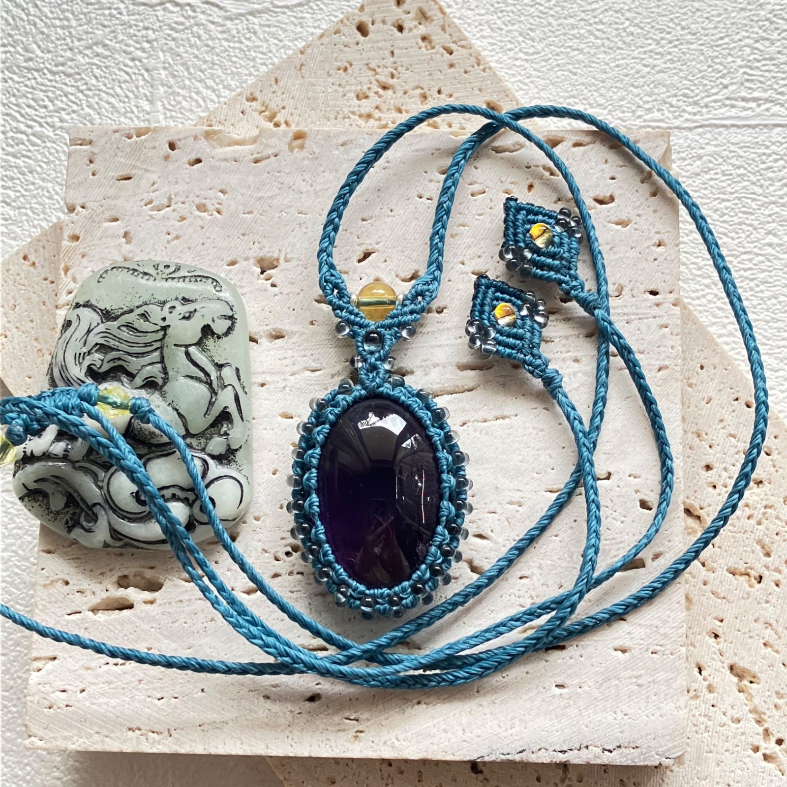 アメジストとシトリンのマクラメ編みネックレス ペンダント