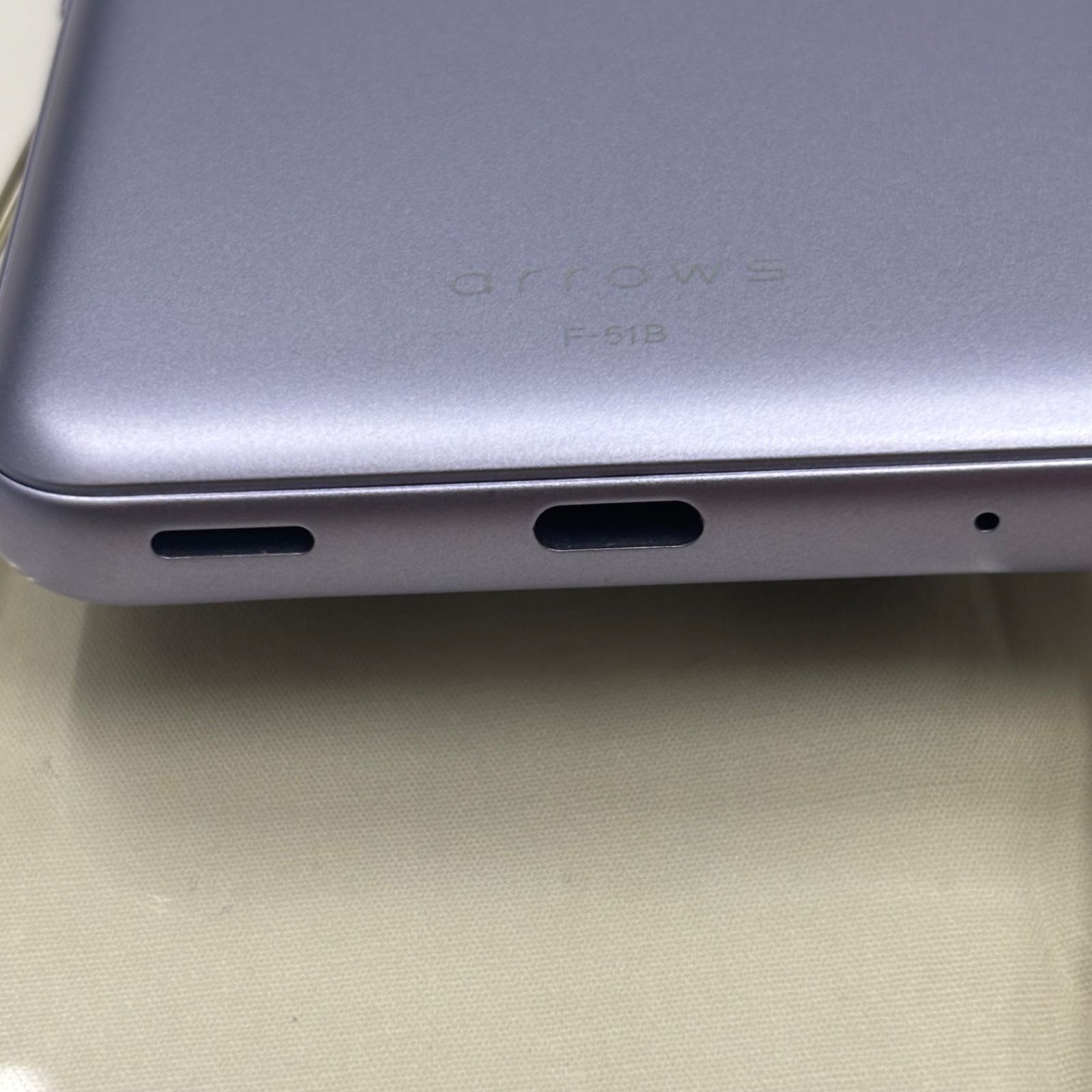 美品 arrows We F-51B 本体 docomo スマホ パープル ドコモ 【未 美品 arrows We F-51B 本体 docomo スマホ パープル ドコモ 【未