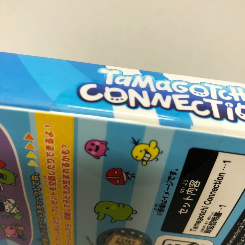 33. 【未開封】たまごっち Tamagotchi Connection めろんそーだ