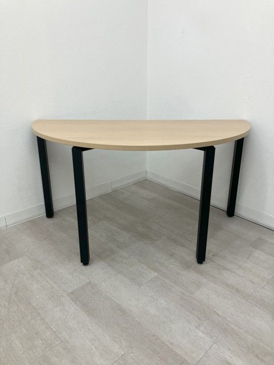 アウトレット品 コクヨ ワークフィットシリーズ 1400ミーティングテーブル ナチュラル