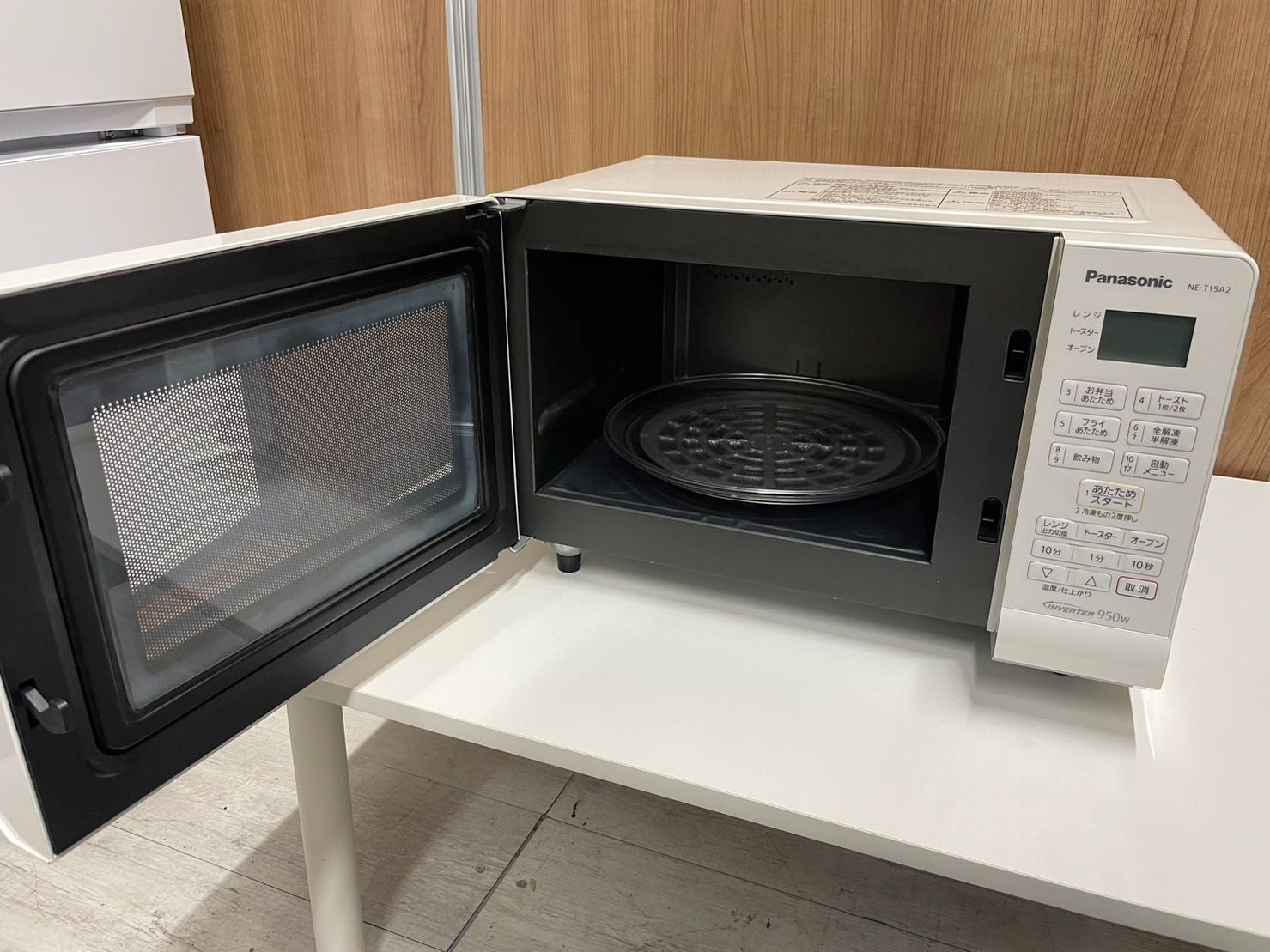 中古】パナソニック Panasonic NE-T15A2-W オーブンレンジ 丸皿調理