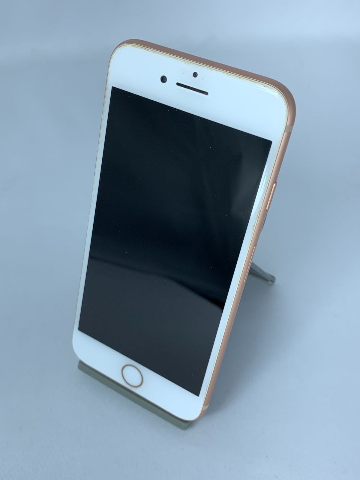中古・フレームキズ有】iPhone 8 64GB ゴールド simロック解除済