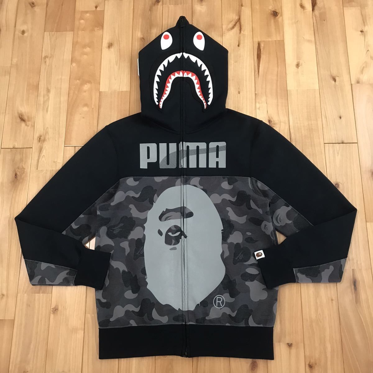 PUMA BAPE シャークパーカー BTS テテ V 000000008154 - メルカリ