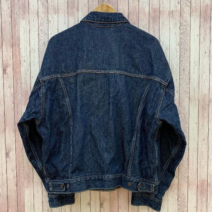 リーバイス Levi