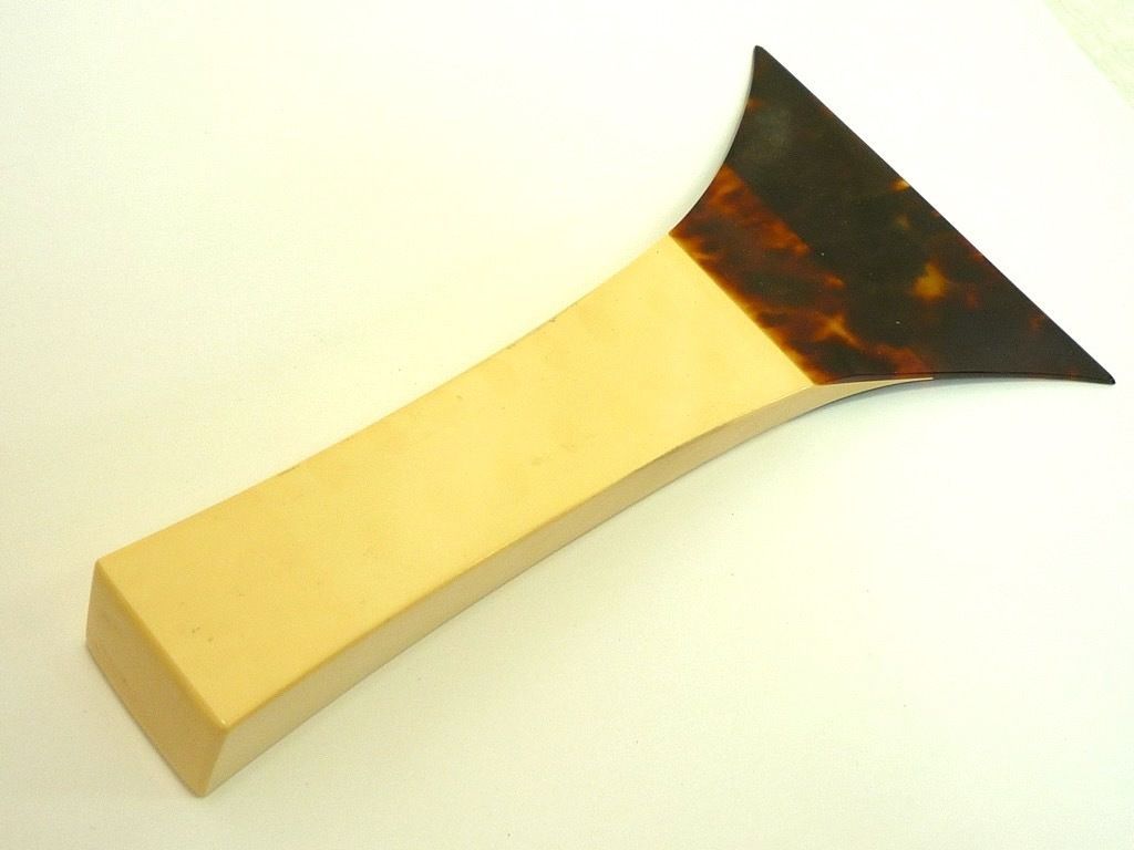 鼈甲撥 べっ甲バチ 津軽 三味線 高級感 和楽器 弦楽器 122g 約