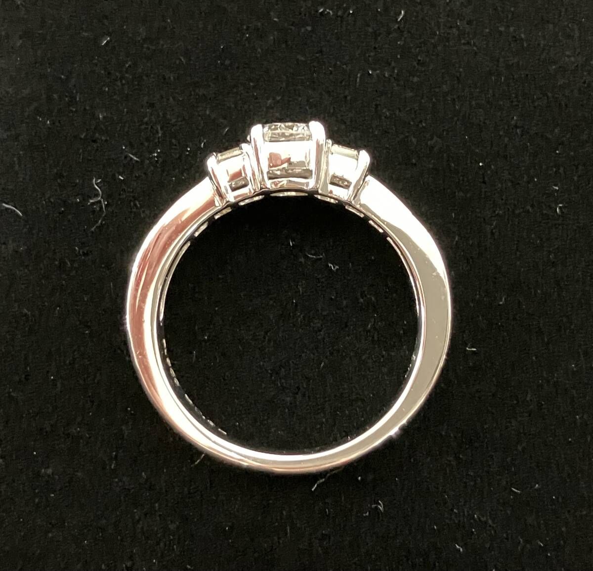 カットが輝くダイヤ】Pt900/#11.5/D0.52ct/D0.60ct/ラウンド