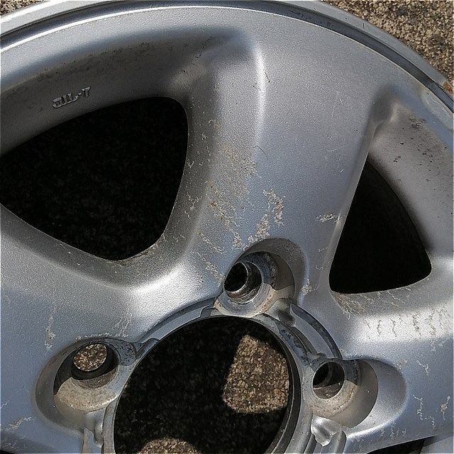 ランクル100系用 16インチ 純正アルミホイール 16x8J 5本セット - メルカリ