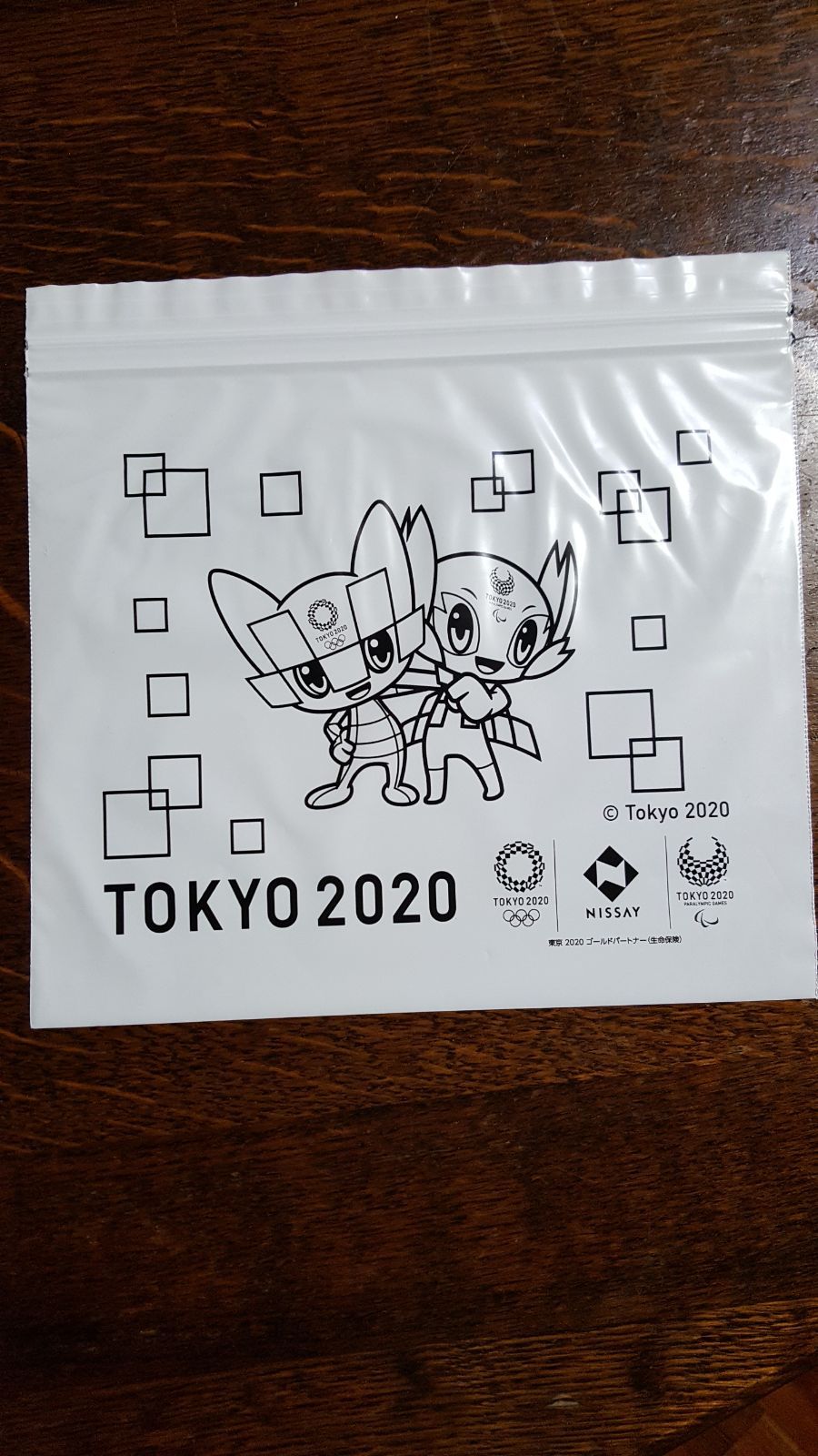 TEAM Coca Cola 東京2020記念ピンバッジ コカ・コーラ 非売品 - メルカリ