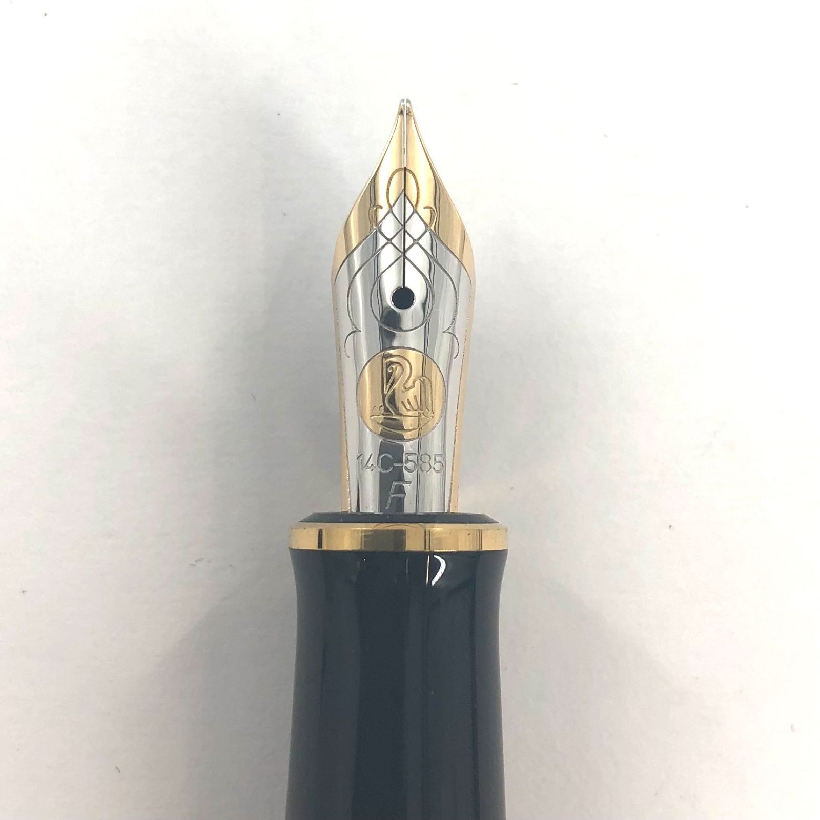 PELIKAN ペリカン 万年筆 SOUVERAN GERMANY スーベレーン ブラック ペン先 14C 585 F 刻印【ND-677】 -  メルカリ