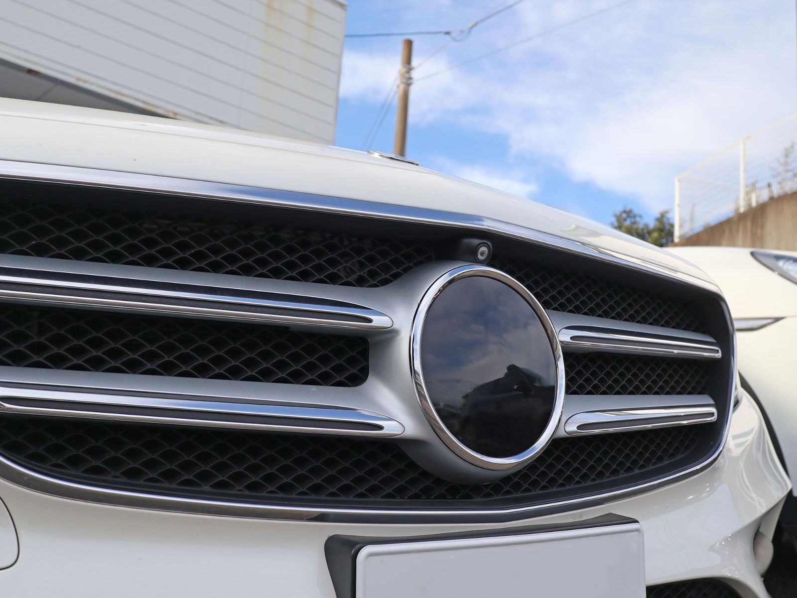 Tint+再利用できる エンブレム スモークフィルム(ブラックスモーク5％) ベンツ Eクラス W213/S213/C238/A238 セダン/ワゴン/クーペ/カブリオレ