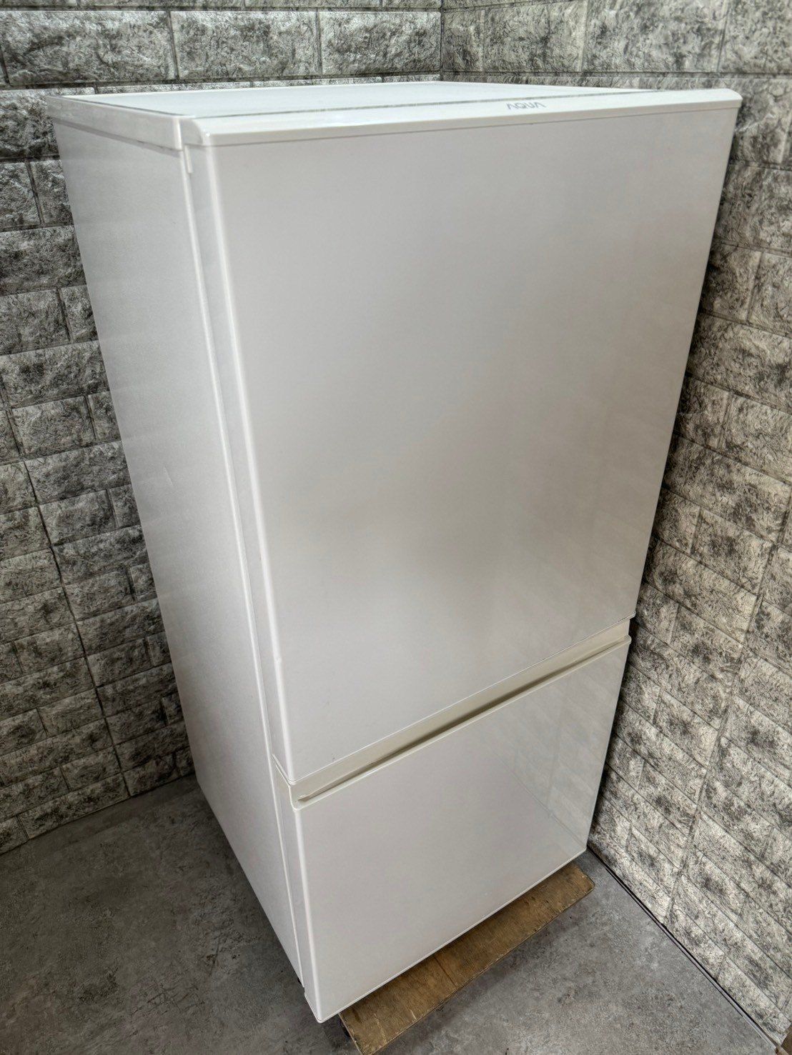 大阪限定配送☆3ヶ月保証☆冷蔵庫☆アクア☆2017年☆157☆AQR-16F(W  