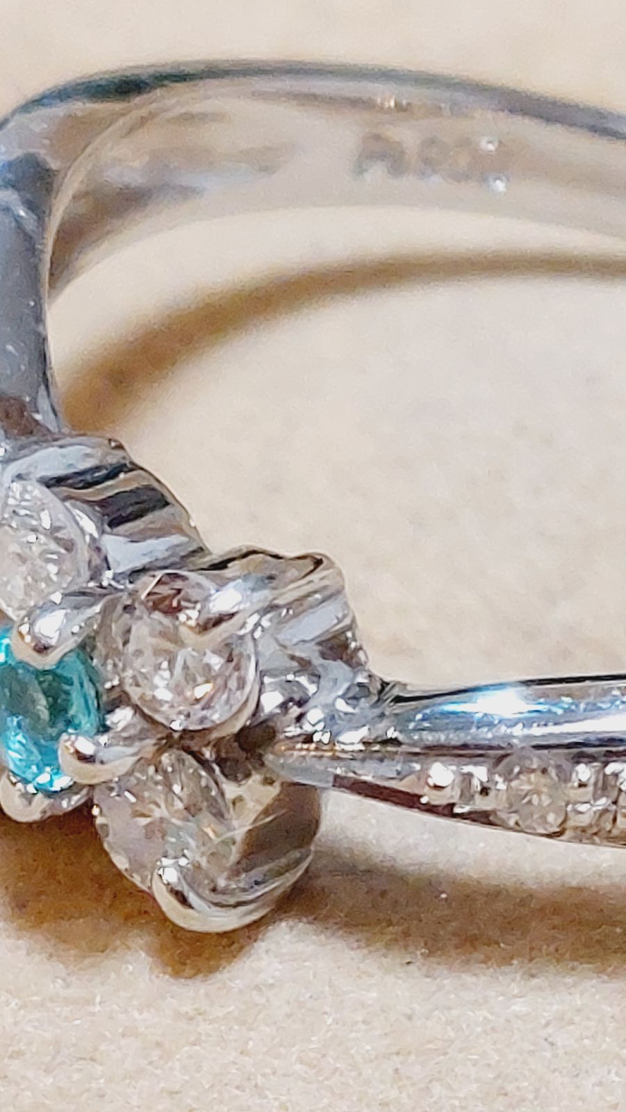 PT900パライバトルマリン0.04ダイヤ0.27きらりんリング