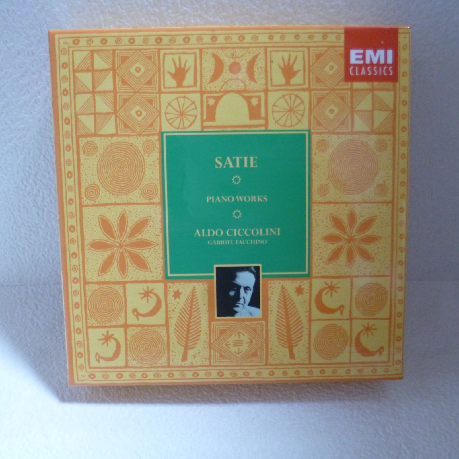 Erik Satie / Satie Piano Works ガブリエル・タッキーノ 、 アルド・チッコリーニ メルカリ