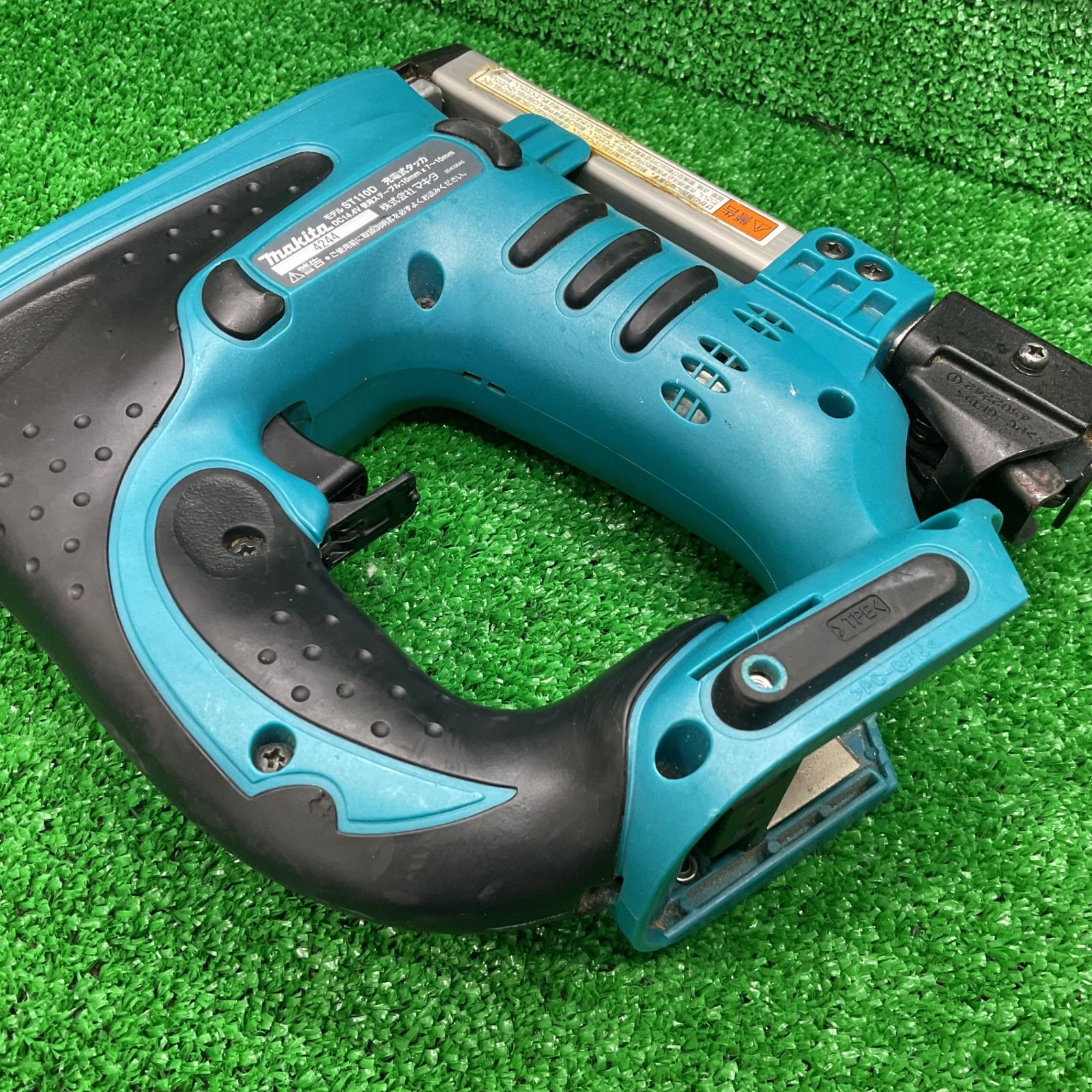 中古Bランク】☆マキタ(makita) RT線専用コードレスタッカー ST110DZ 