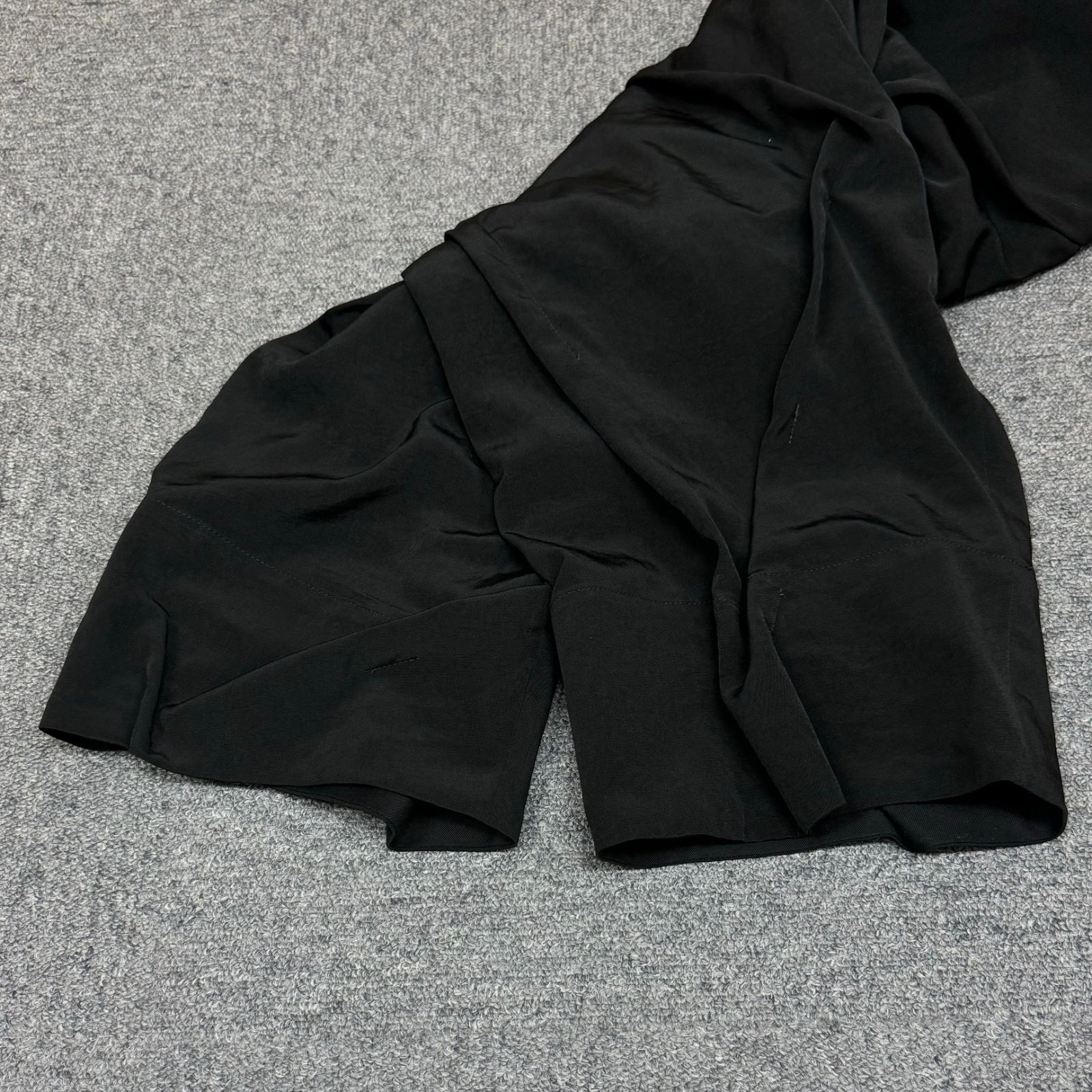 定価99000円 新品 Yohji Yamamoto pour homme 24SS Ta TUXEDO U 定価99000円 新品 Yohji Yamamoto pour homme 24SS Ta TUXEDO U