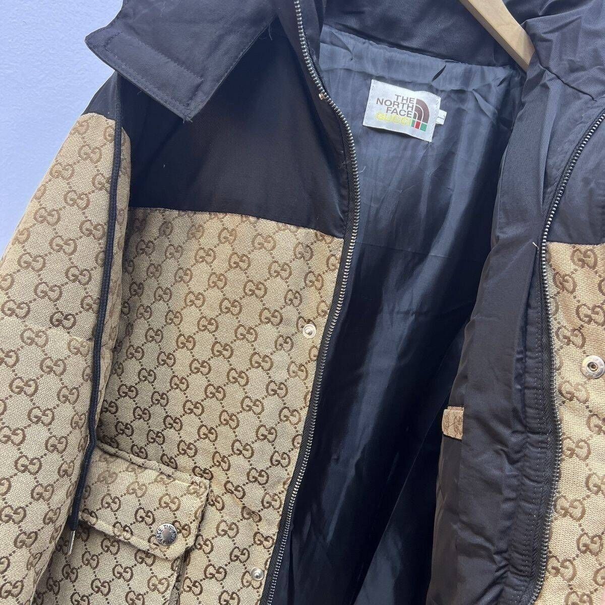 新品未使用　GUCCI × THE NORTH FACE ダウンジャケット