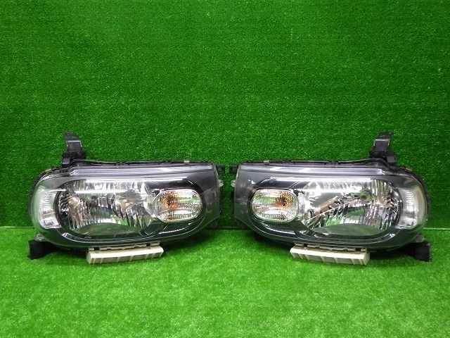 比較的 日産 Z12 NZ12 キューブ ヘッドライト左右 ハロゲン P8190 ZA 250424041