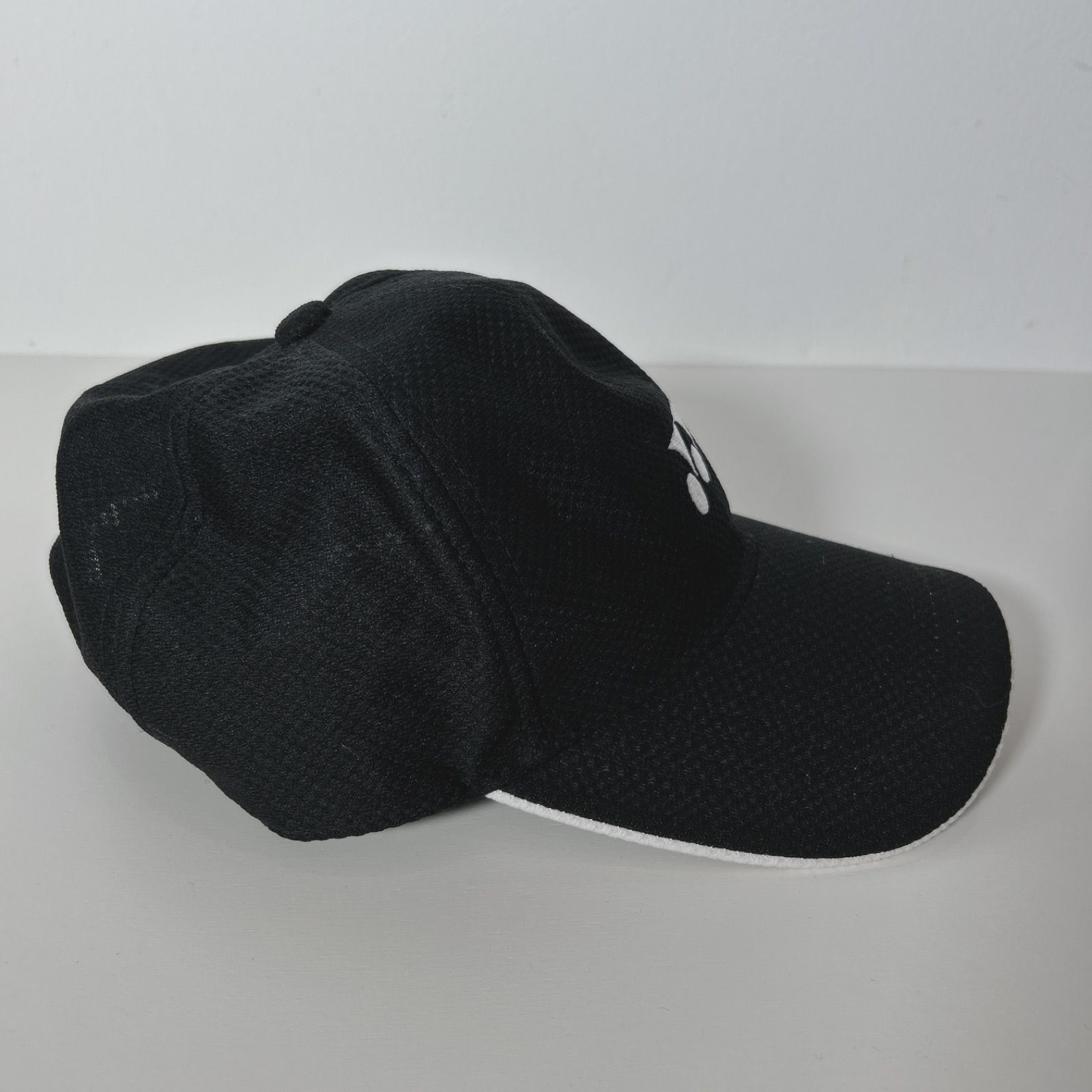 ヨネックス　YONEX キャップ　黒　レア YONEX ヨネックス ロゴ メッシュ キャップ CAP 帽子 スポーツ