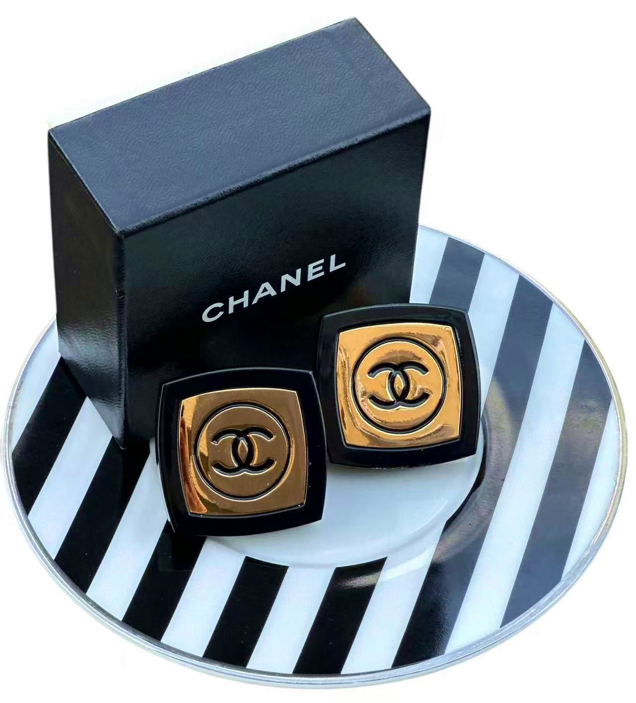 ◆シャネルCHANELヴィンテージVintageジャンボCOCOマークBIGスクエアクリップイヤリングピアス耳飾りゴールド アクセサリーJumbo