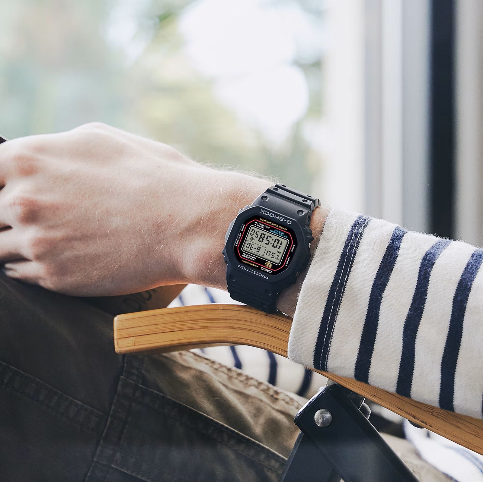 即納】CASIO カシオ G-SHOCK Gショック Iconic Styles DW-5600RL