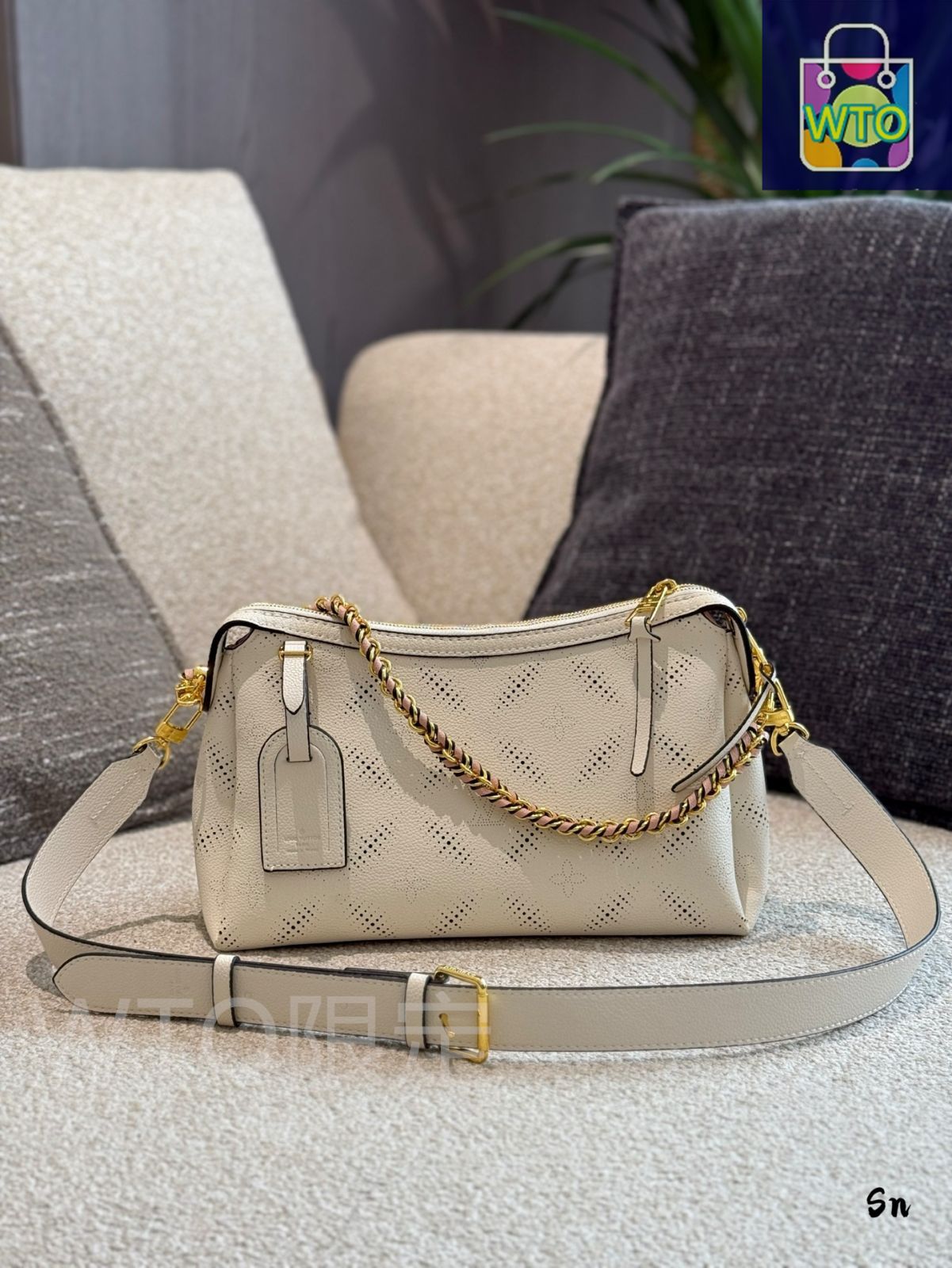 VUITTON ワンダラー