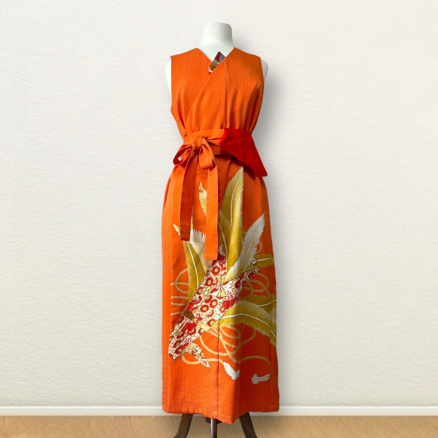 平和屋着物○訪問着 葡萄蔦の葉雪輪花文 暈し染め 金彩 鈴乃屋扱い  