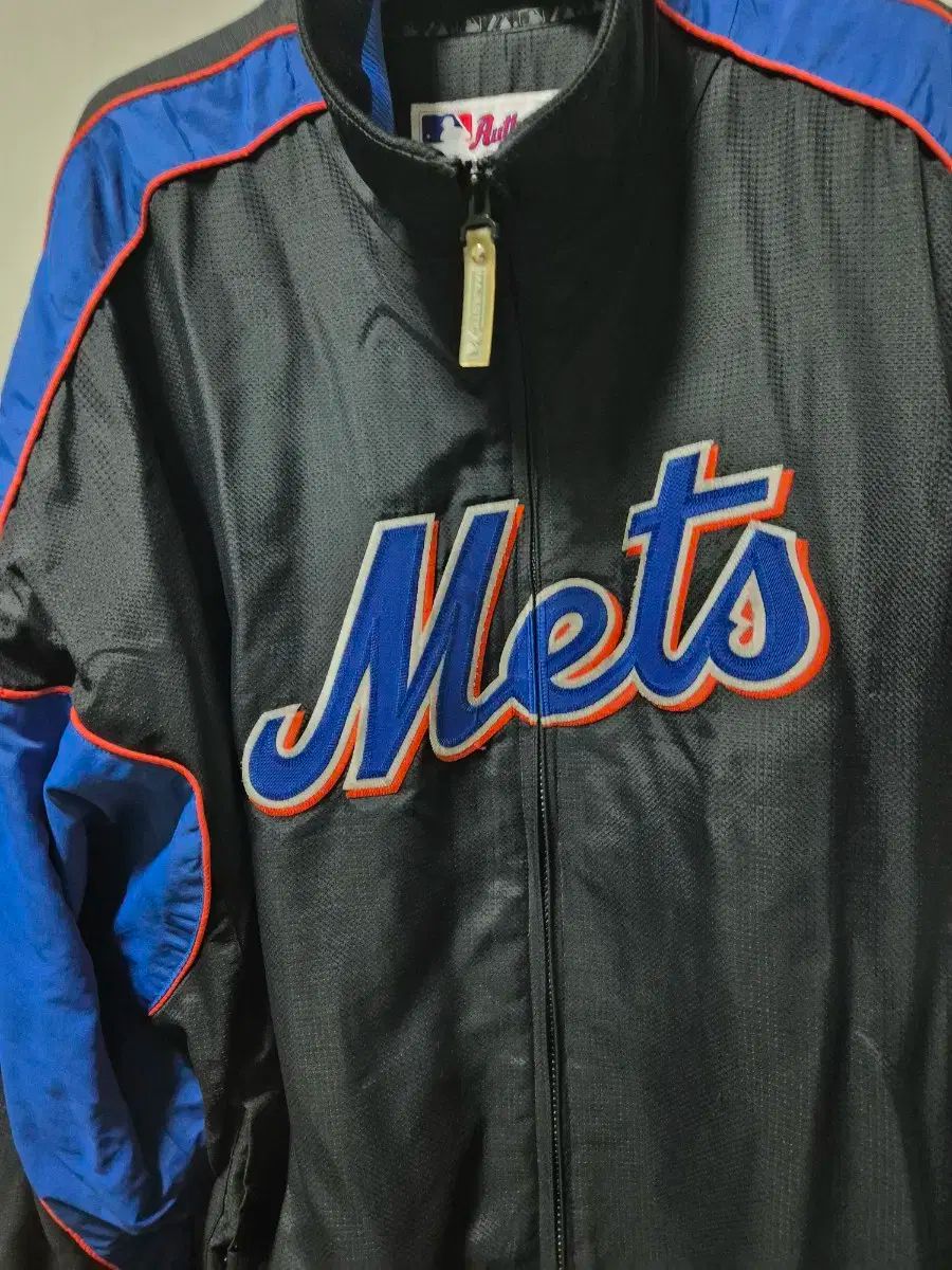 ニューヨーク メッツ ナイロンジャケット M Majestic 超破格