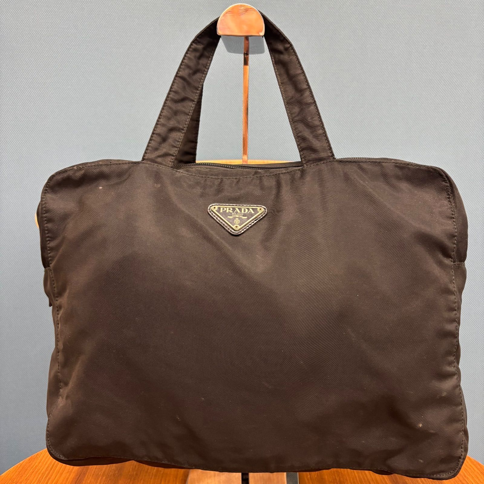 PRADA プラダ トートバッグ ナイロン ブラック 三角プレート 三角ロゴ PRADA プラダ ナイロン トートバッグ 三角プレートロゴ ブラック