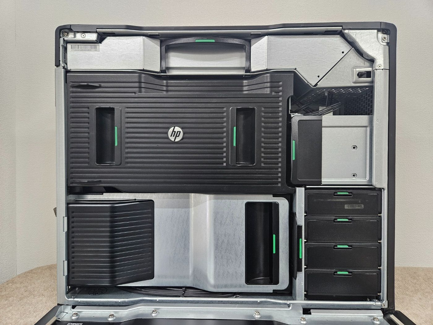 Z840 Xeon E5-2683 2CPU 32コ　メモリ256GB Z840 Xeon E5-2683 2CPU 32コ メモリ256GB HP Z840 Workstation