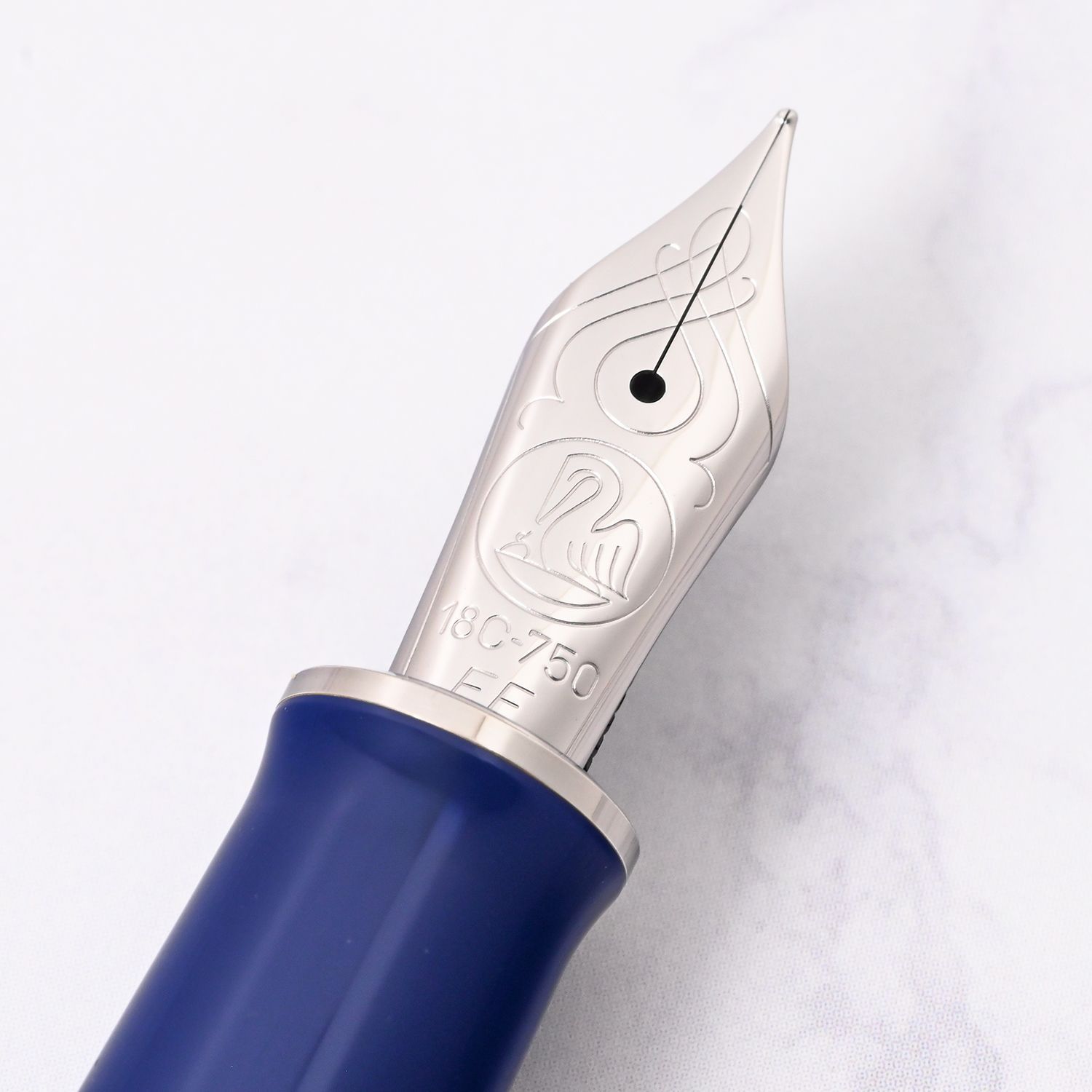 新品 ペリカン Pelikan 万年筆 スーべレーン メタルストライプブルー