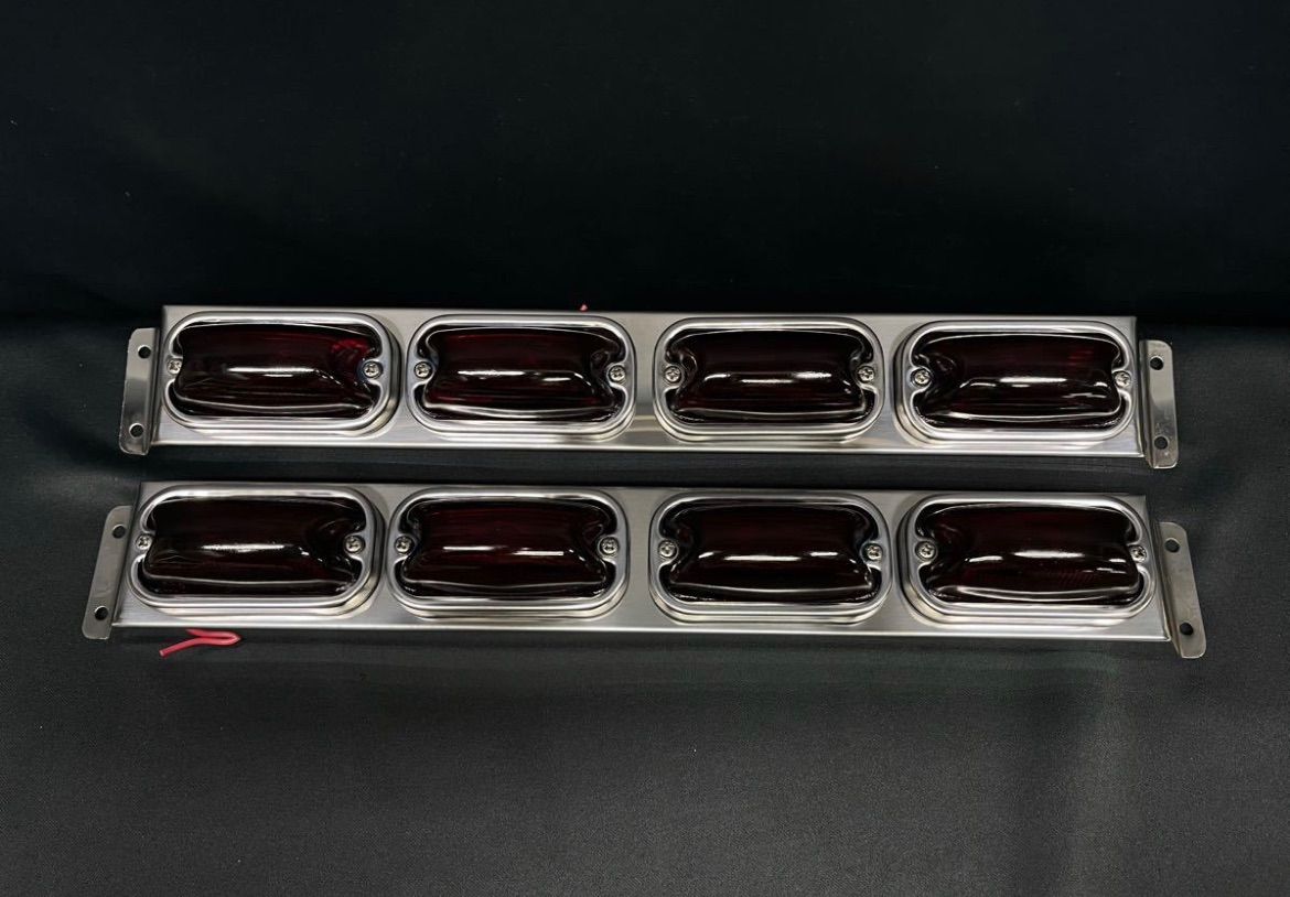 でべそ角マーカー　4連車高灯　レッド　赤　左右セット　ガラス　前開きタイプ　電球式　24V6ｗ　レトロ　デコトラ　かまぼこ　シャーシ灯　トラックショップASC