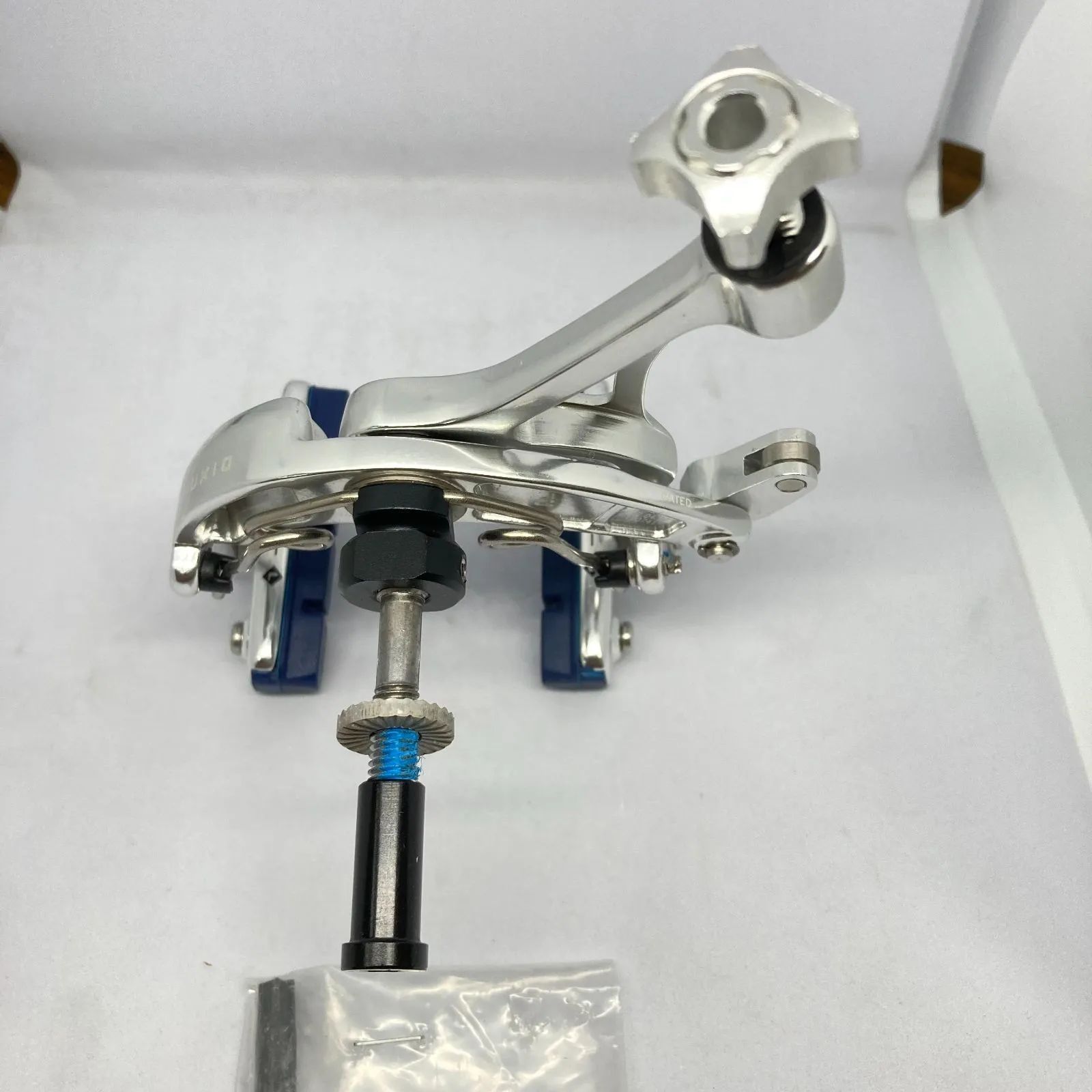 訳あり」Dixna（ディズナ）バンテージブレーキモア フロント