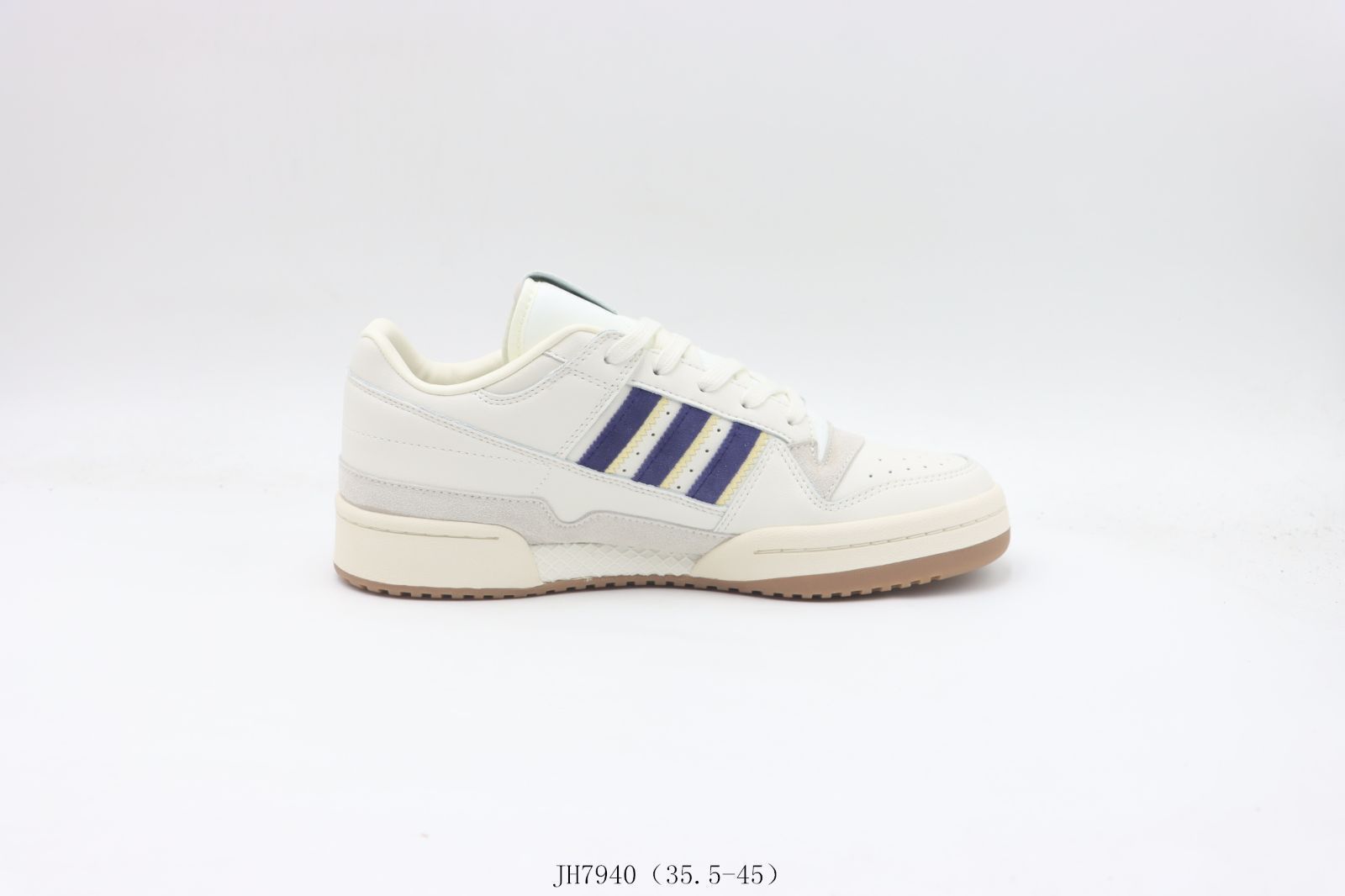 今日 アディダス ボードシューズ ホワイト - ブルー JH7940