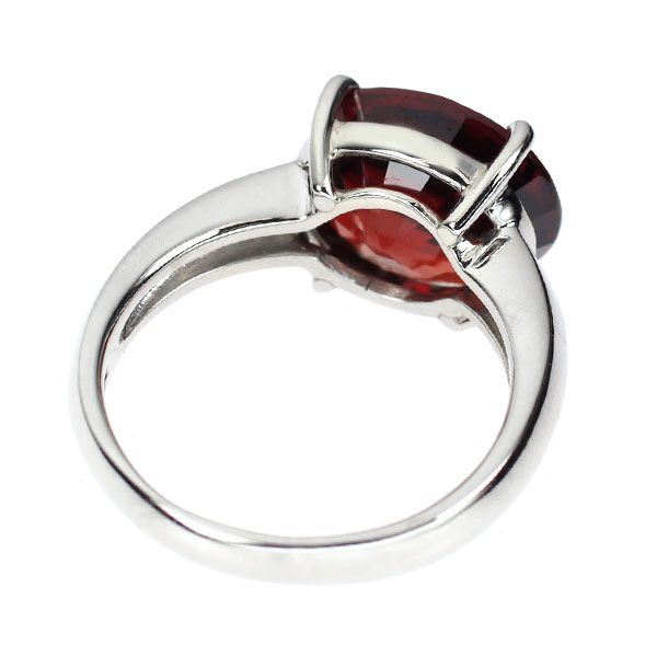 Pt900 オーバル ガーネット ダイヤモンド リング 7.59ct D0.07ct