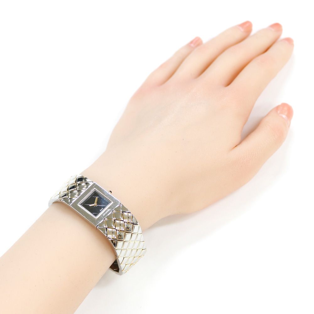 シャネル　時計　マトラッセ シャネル CHANEL J12 H3108 ブラック セラミック SS