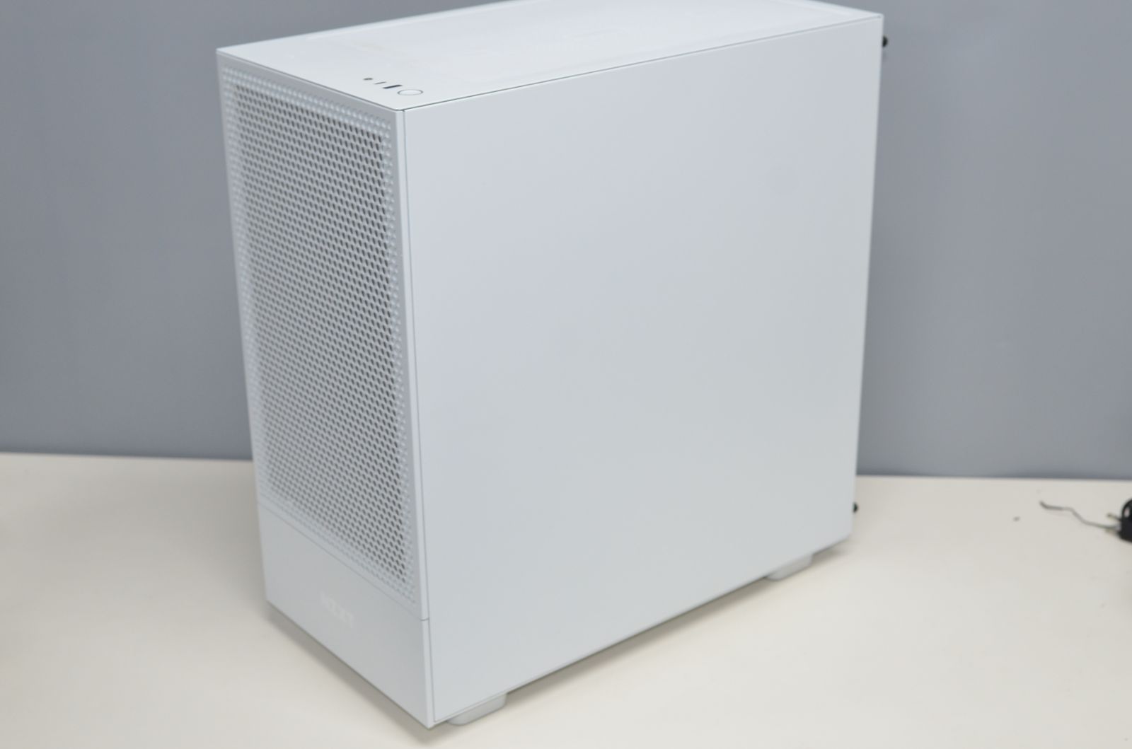 中古良品 自作ゲーミングデスクトップ/Windows11/core i9-9900K