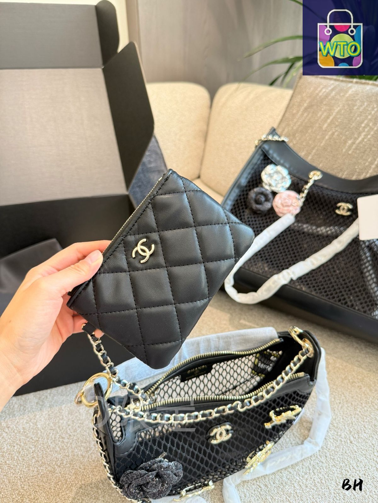 今日特価】Chanel Fishnet Hand Clutch シャネル フィッシュ