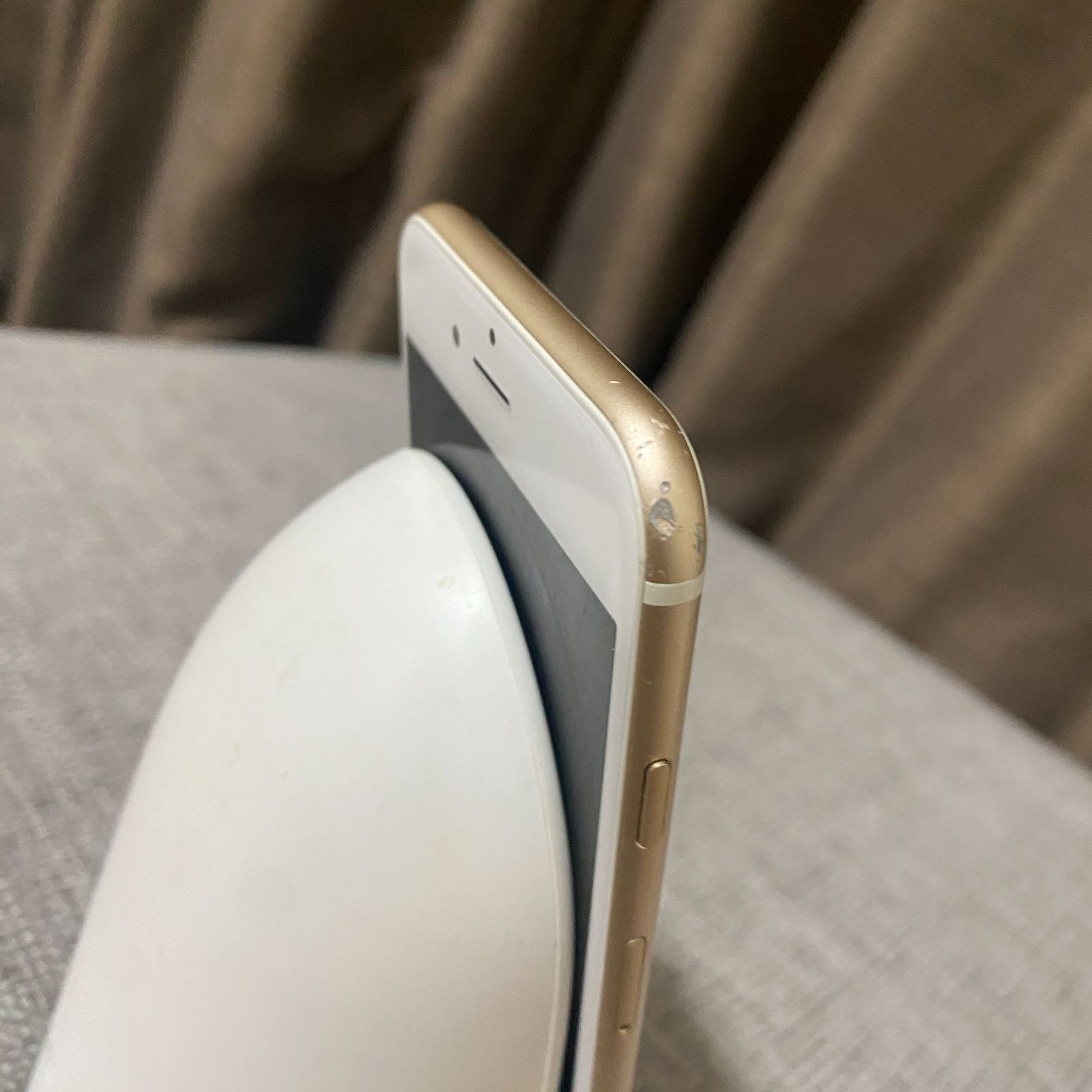 iPhone6 ゴールド 64GB softbank（ソフトバンク）LEDフラッシュライト不良 フレーム歪み 612 - メルカリ