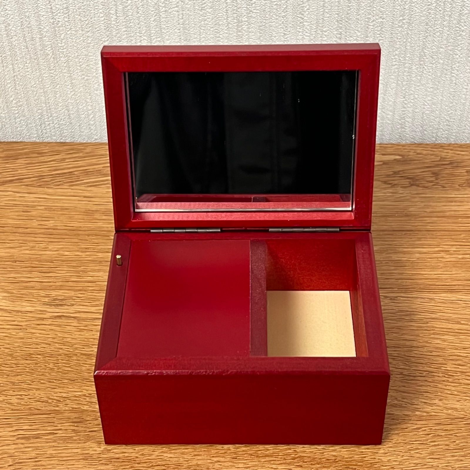 【即納】 オルゴール 18弁オルゴール 木製オルゴール 小物入れ ミラー OE001-AW 星に願いを ウッドニー サンキョー SANKYO プレゼント 贈り物 ギフト インテリア