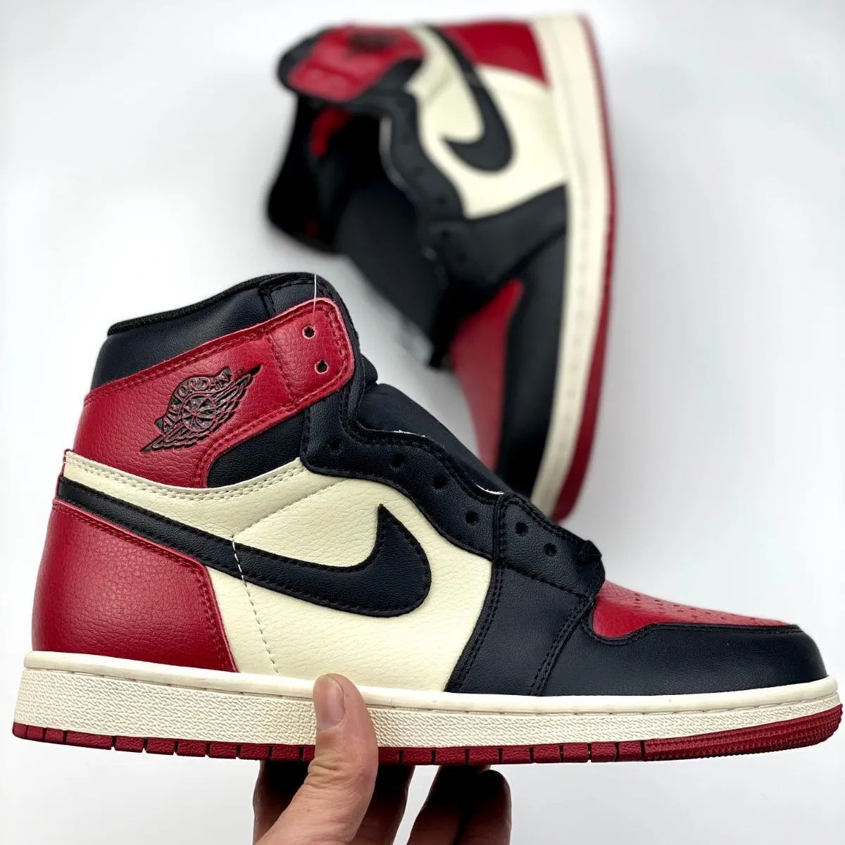 Nike Air Jordan 1 Retro High OG 