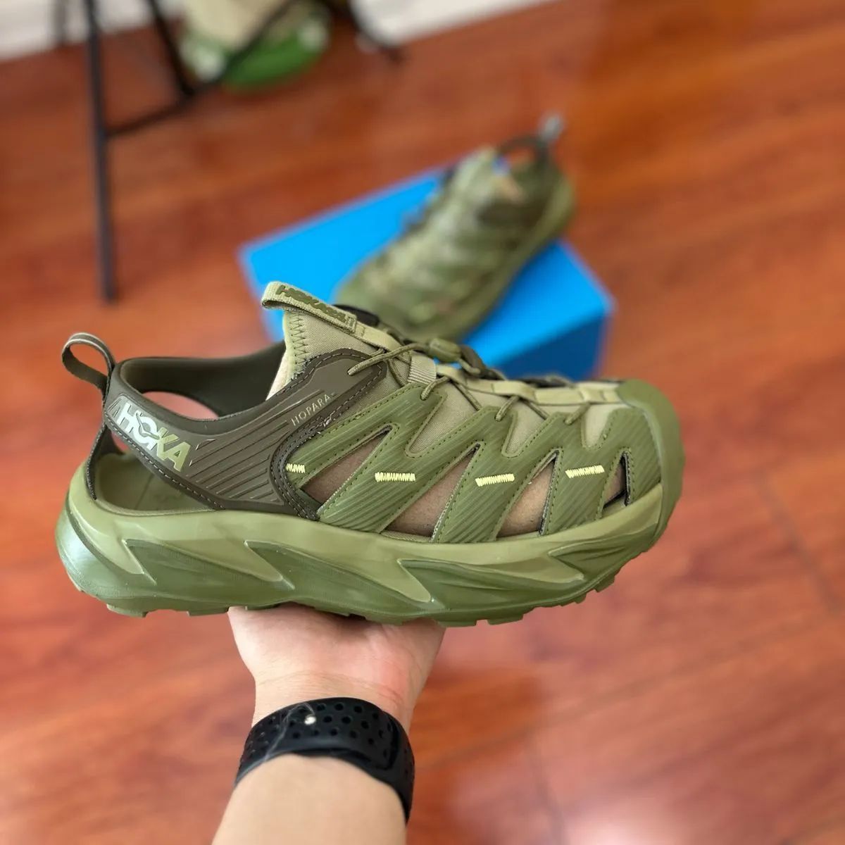 値下げします 新品 HOKA ONE ONE Hopara ホカ・ワン・ワン・ホパラ 