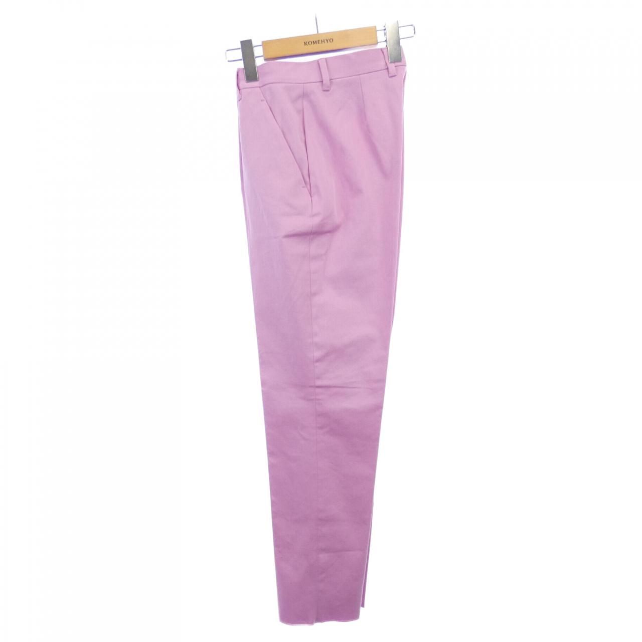 サルヴァトーレフェラガモ SALVATORE FERRAGAMO パンツ - メルカリ 