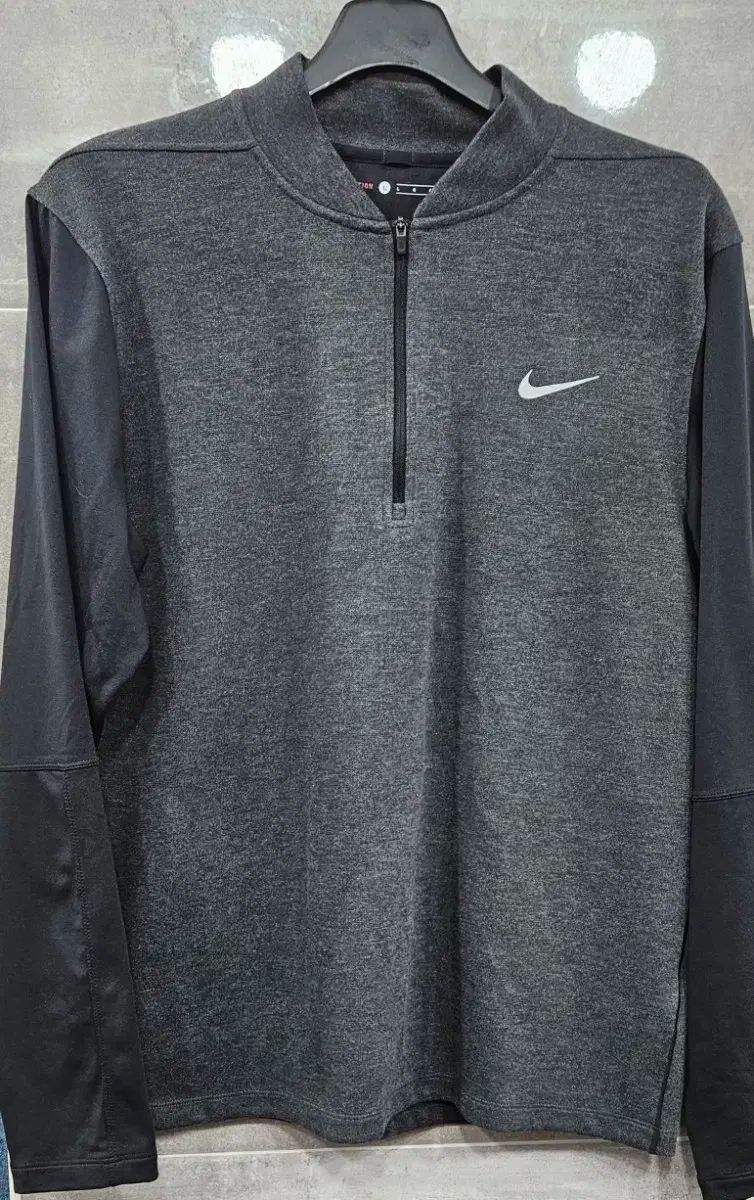 NIKE ナイキ タイガー ウッズ 1 4 ジップアップ プルオーバー ゴルフウェア