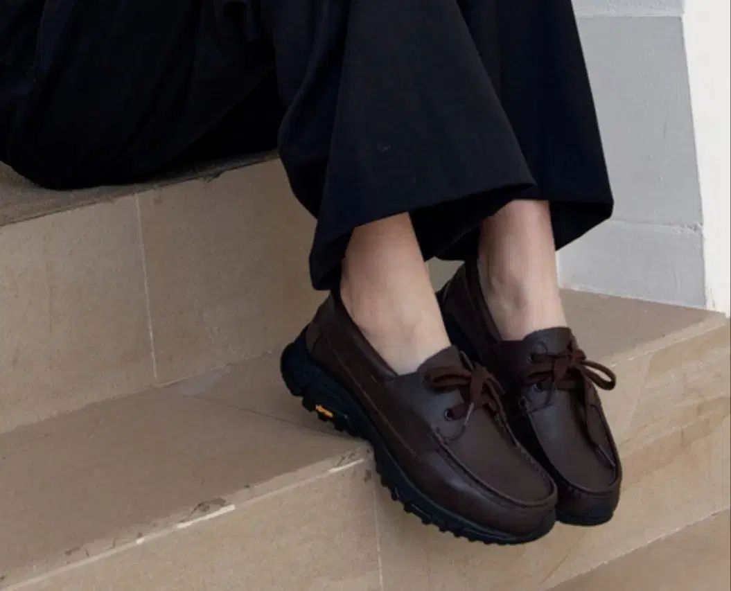 リリーシュー britt loafer_ 235 チョコ