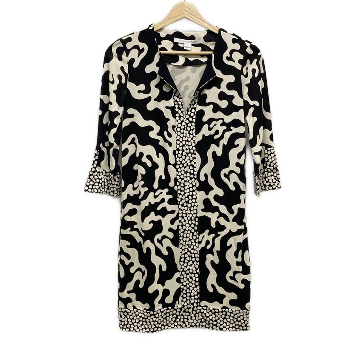 Diane von Furstenberg アニマルプリントワンピース サイズ8 Diane von Furstenberg アニマルプリントワンピース サイズ8