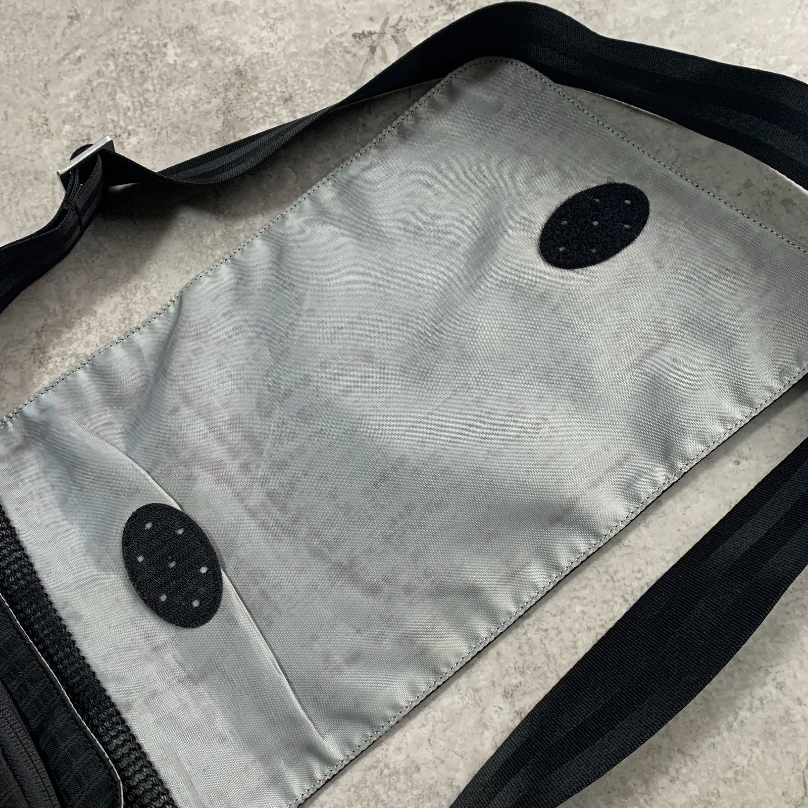パタゴニア(Patagonia) 00s 初期型 ショルダーバッグ ブラック パタゴニア ショルダーバッグ ブラック｜Yahoo!フリマ（旧PayPay